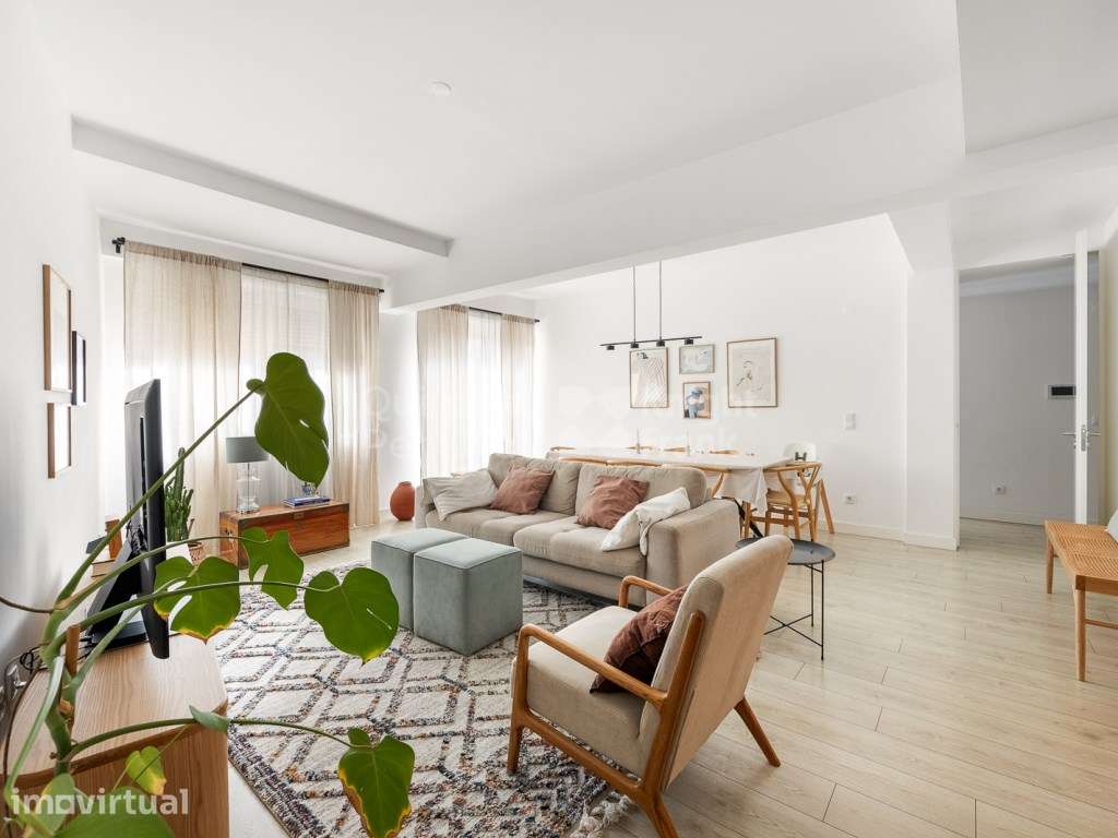 Apartamento T3 com estacionamento em Campolide, Lisboa - Grande imagem: 2/25