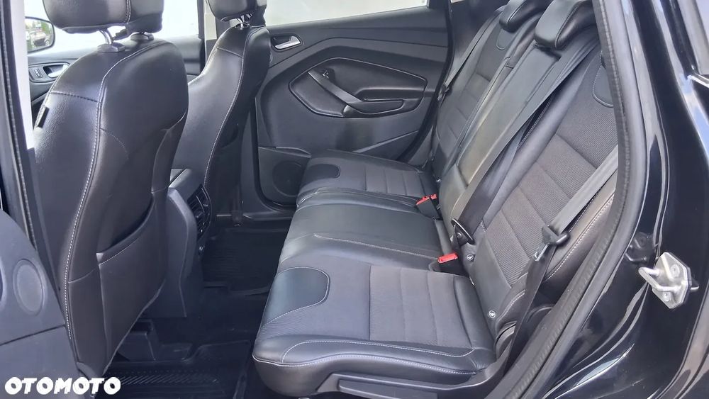 Ford Kuga 2.0 TDCi 4WD Titanium - 27