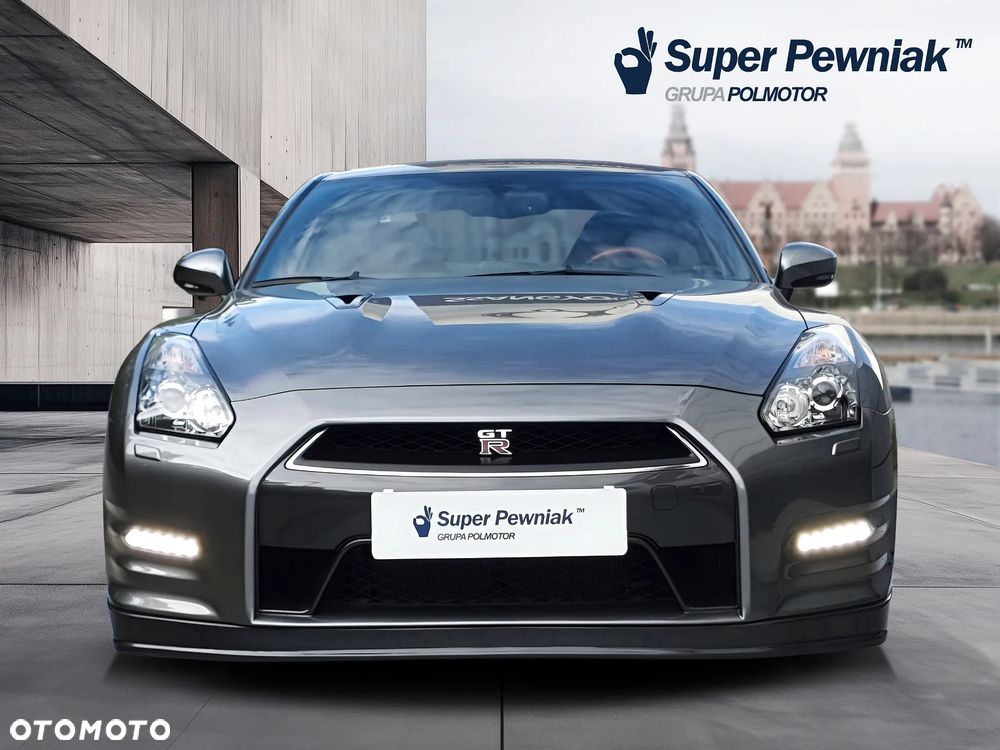 Nissan GT-R Black Edition - 8