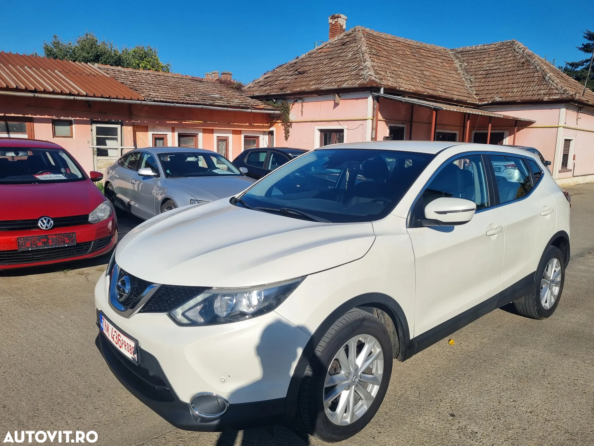 Nissan Qashqai 1.6 DCI Xtronic TEKNA - 2