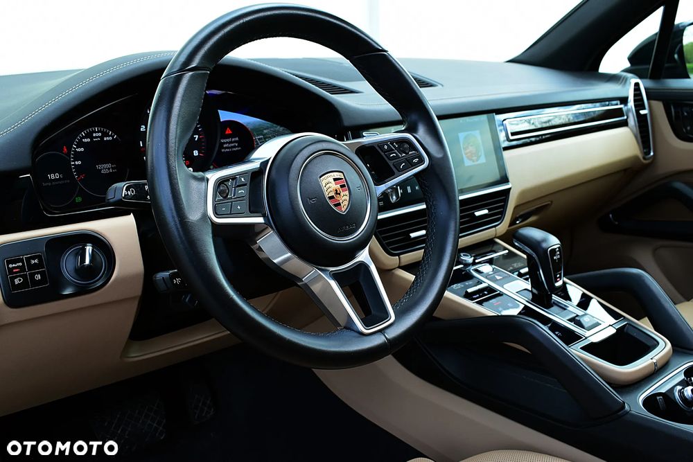 Porsche Cayenne Platinum Edition - 4