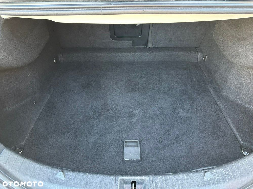 Mercedes-Benz CLA - 15