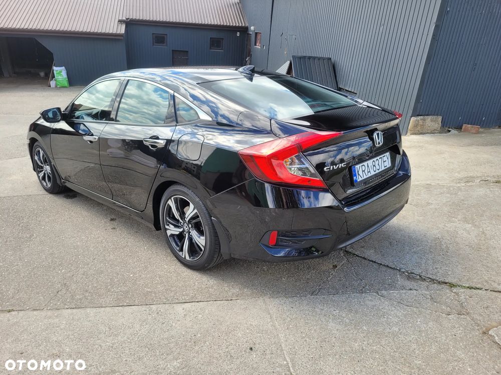 Honda Civic 1.5 T Elegance - 9