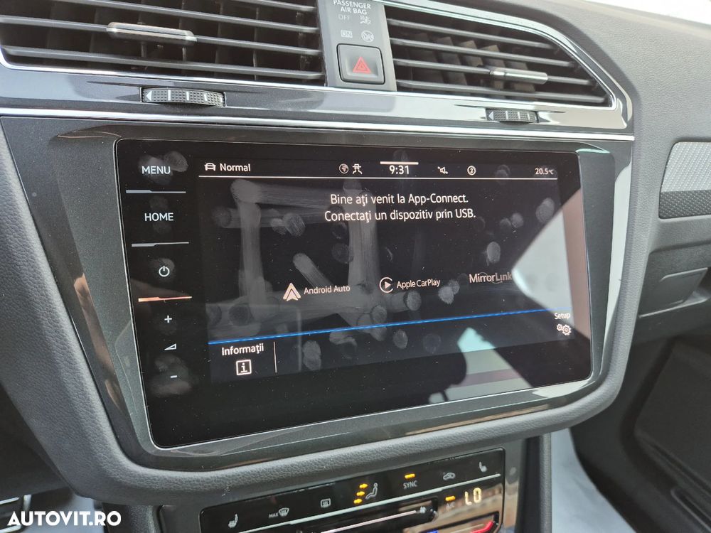 Volkswagen Tiguan 2.0 TDI SCR 4MOTION DSG R-Line - 23