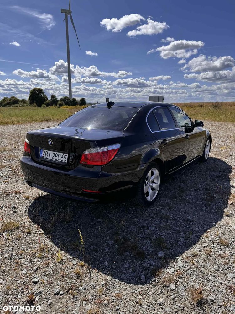 BMW Seria 5 525d - 7