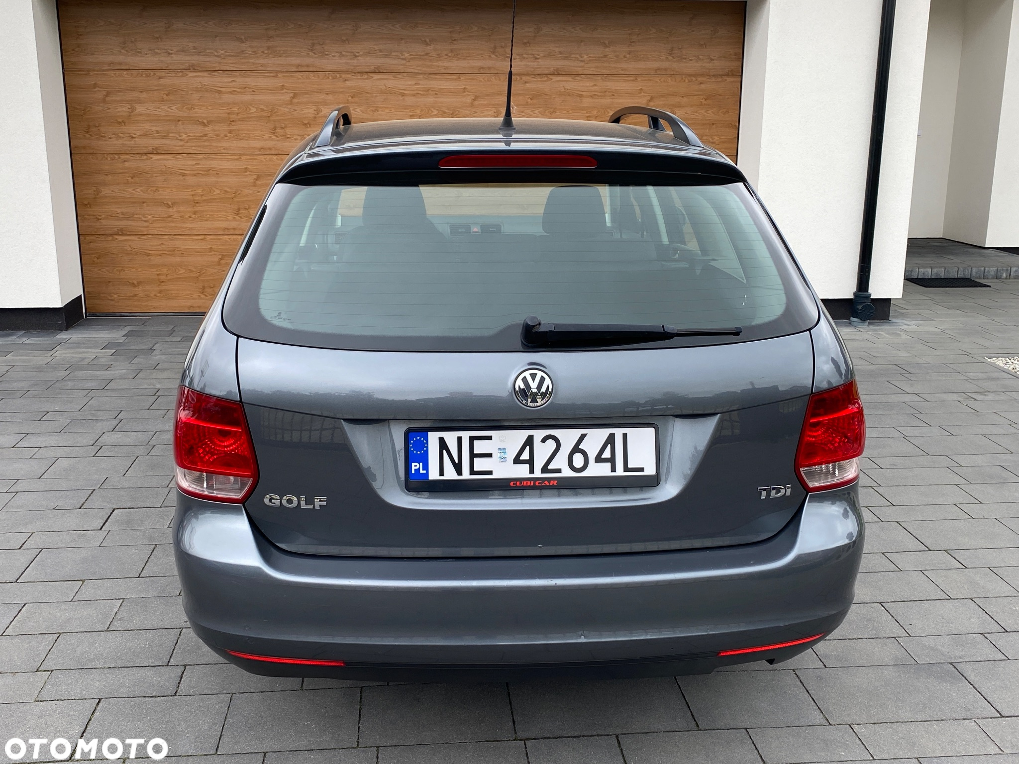 Volkswagen Golf 1.9 TDI DPF Edition - 21