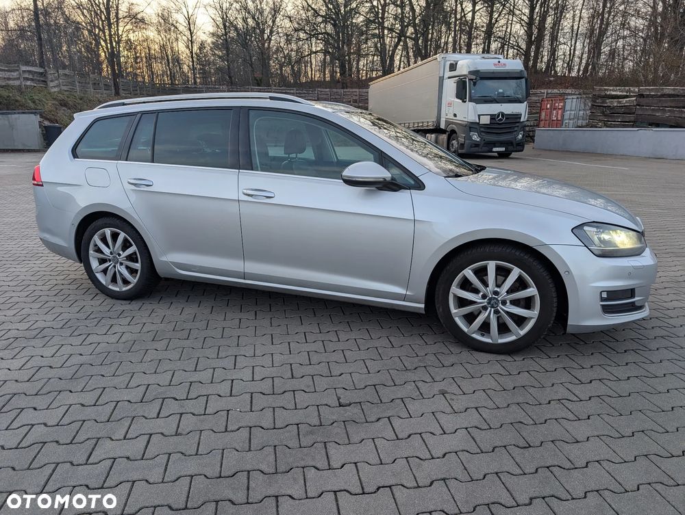 Volkswagen Golf 2.0 TDI BMT Highline DSG - 9