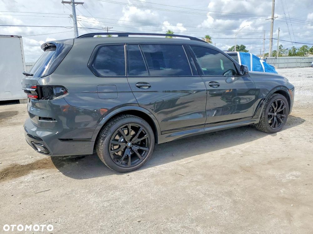 BMW X7 xDrive40i - 4