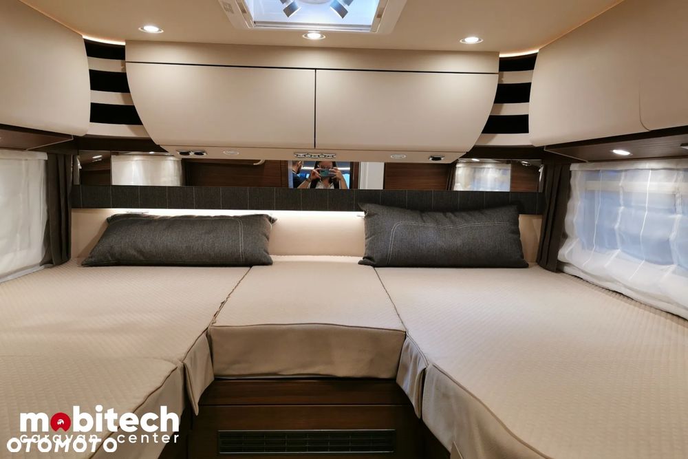 Carthago Chic C-Line I 4.9 LE L - 21