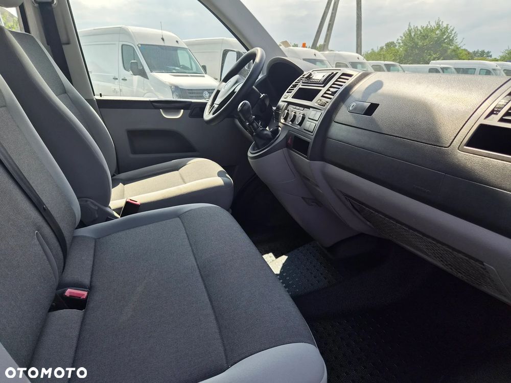 Volkswagen Transporter t5 lift doka klima skrzynia super stan - 10