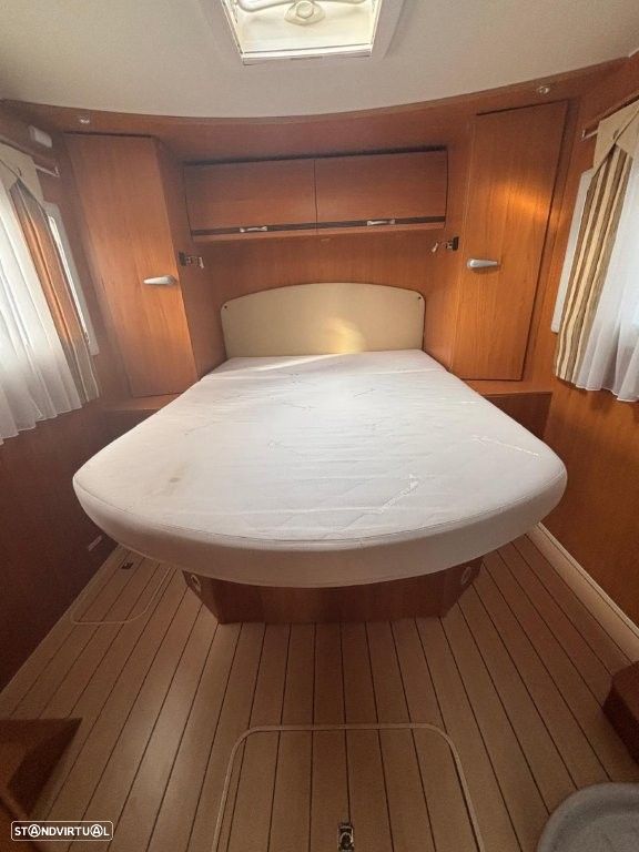 Autostar Auros 99 XL  Cama Central - 10