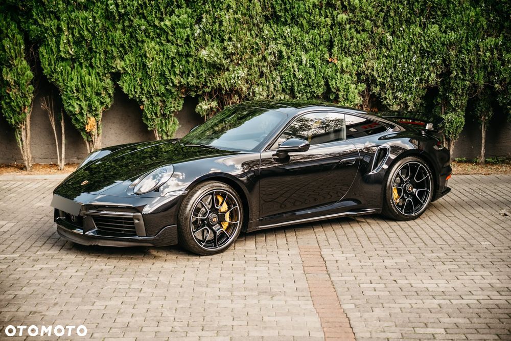 Porsche 911 Turbo S - 1