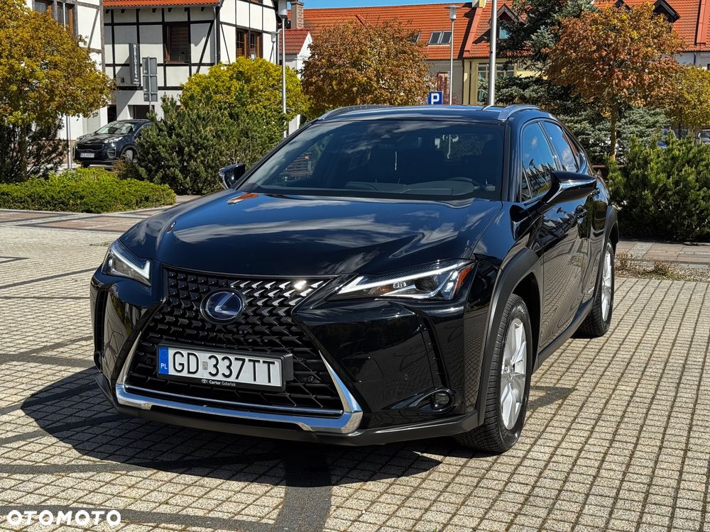Lexus UX - 12
