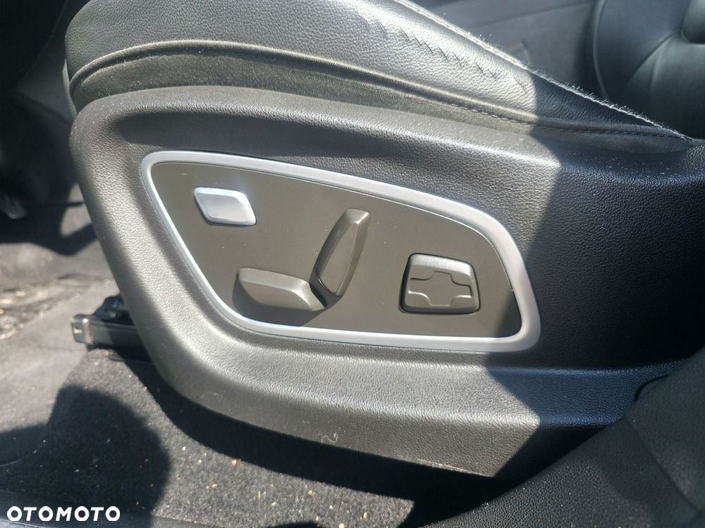 Renault Scenic - 24