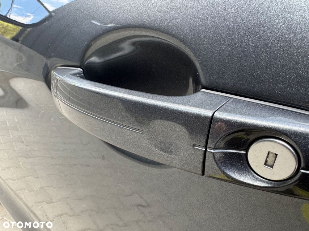 Ford Kuga 2.0 TDCi 4x4 Individual - 32