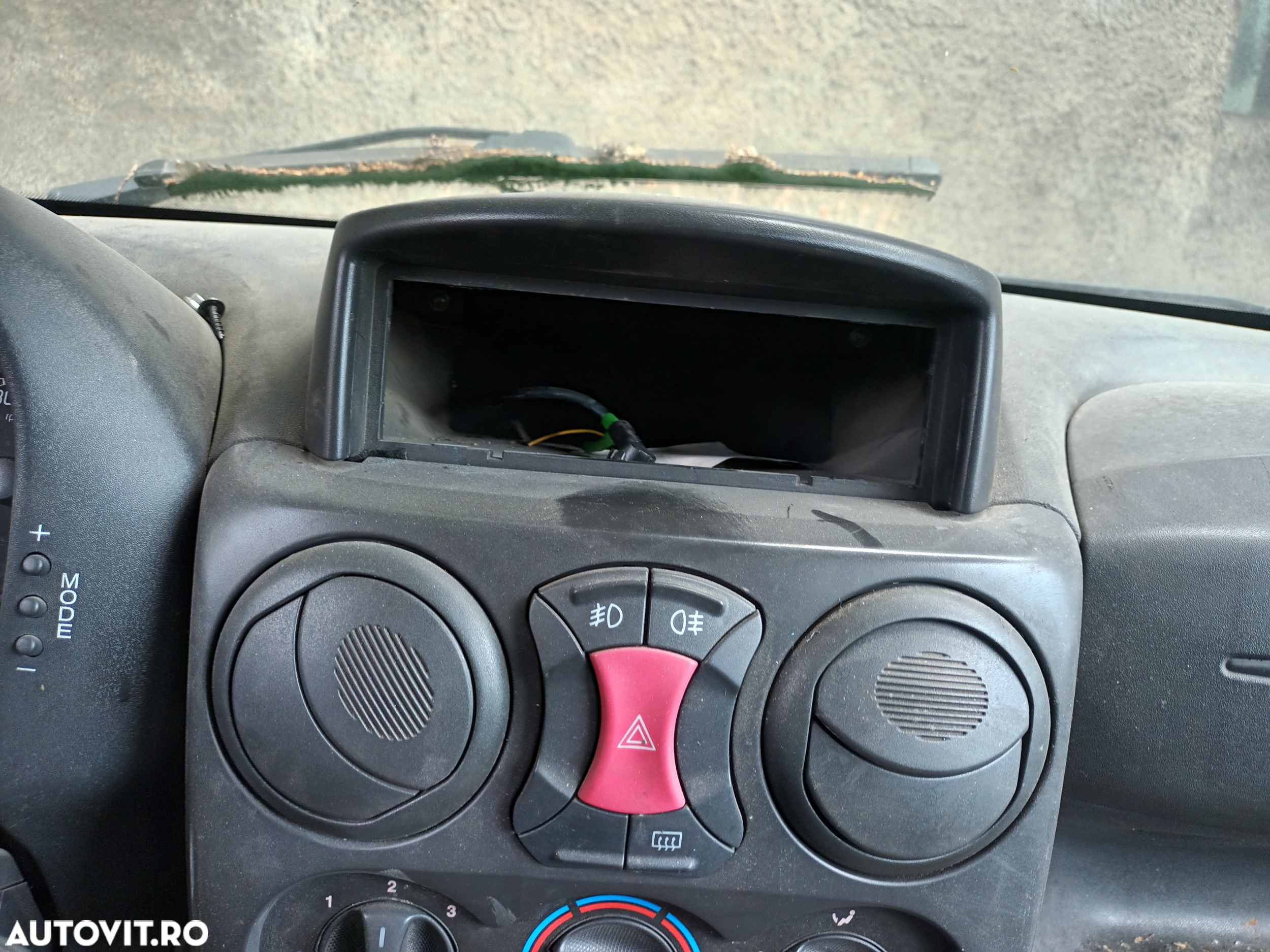 Dezmembrari  Fiat DOBLO (223, 119)  2000  > 2009 1.3 JTD 16V Multijet - 13