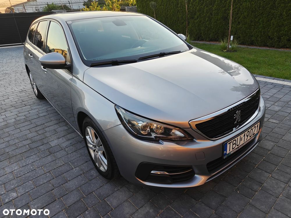 Peugeot 308 1.5 BlueHDi Allure Pack S&S - 10