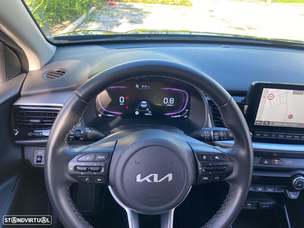 Kia Stonic 1.0 T-GDI Drive 7DCT - 24