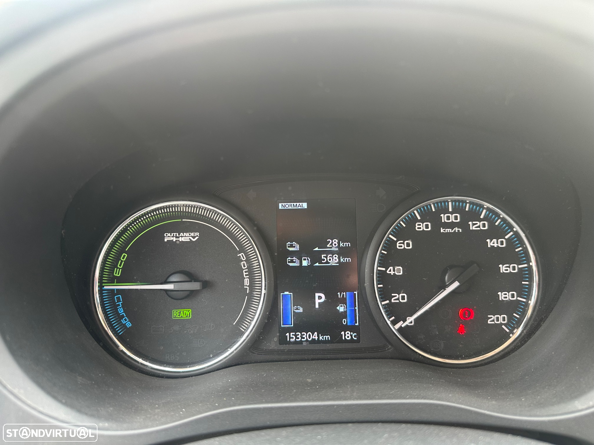 Mitsubishi Outlander 2.0 MIVEC Instyle Navi+ - 10