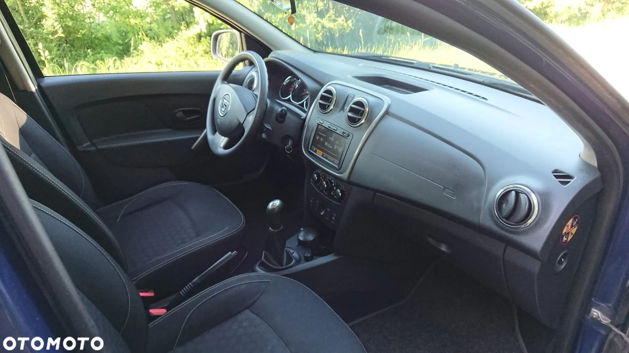 Dacia Logan MCV 1.2 16V 75 Essentiel - 6