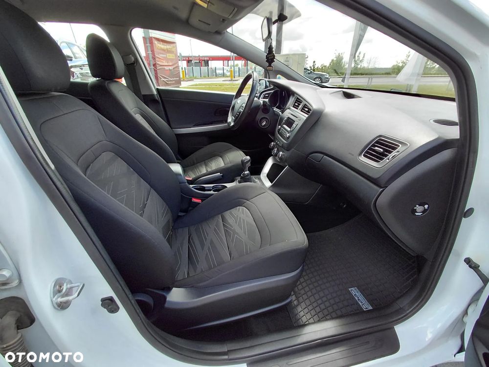 Kia Ceed 1.4 M - 22