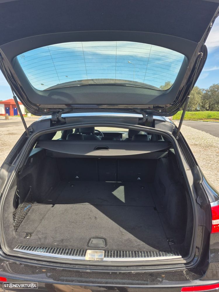 Mercedes-Benz E 220 d Avantgarde - 18