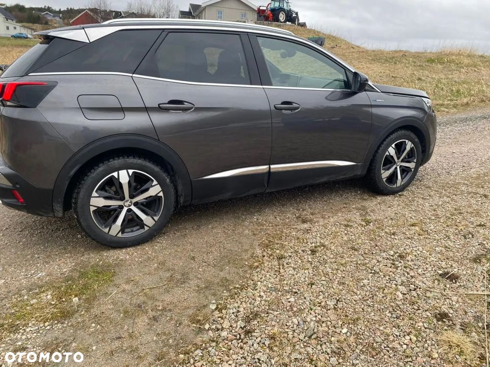 Peugeot 3008 1.6 PureTech Hybrid4 PHEV GT S&S EAT8 - 4