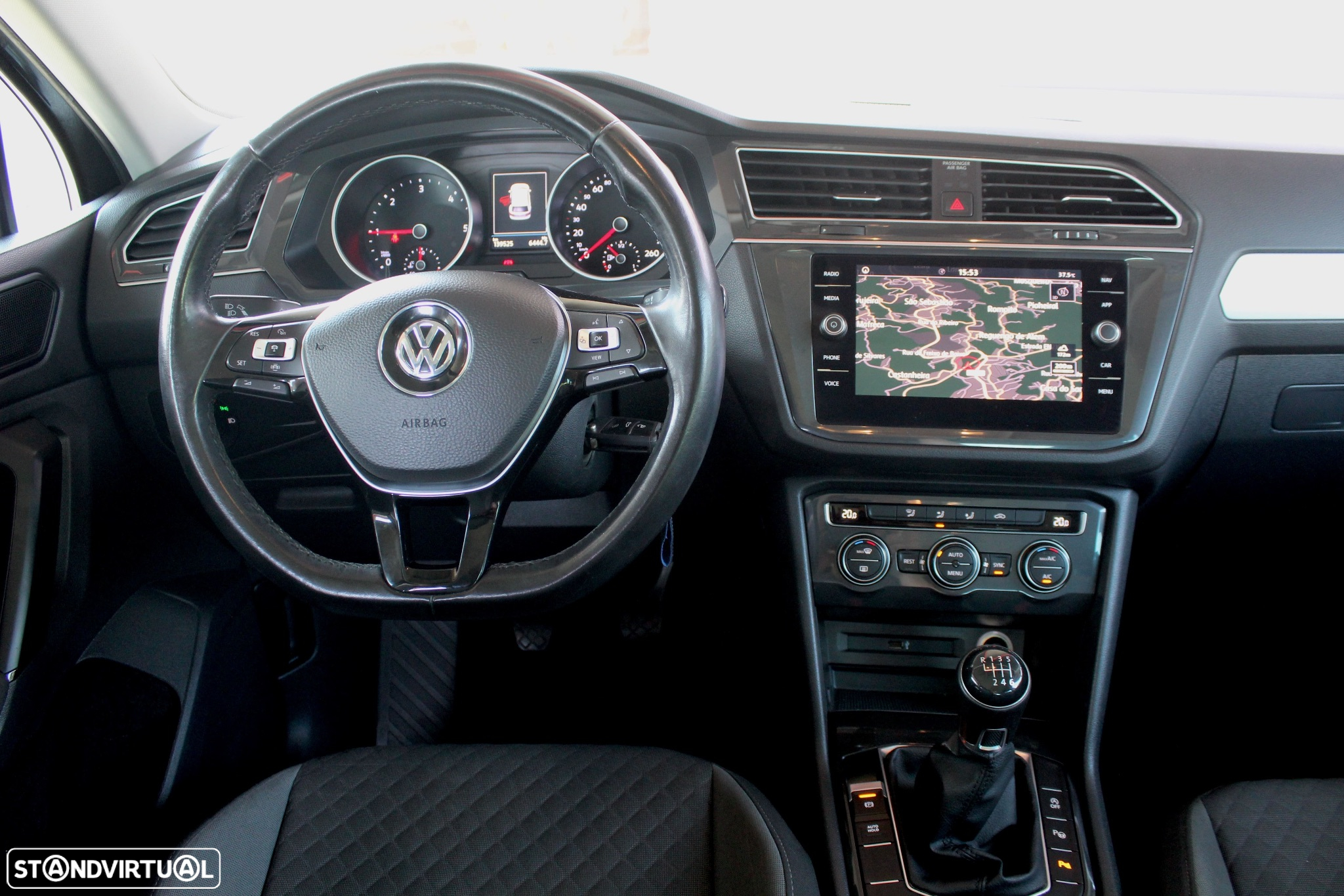 VW Tiguan 2.0 TDI Confortline - 9