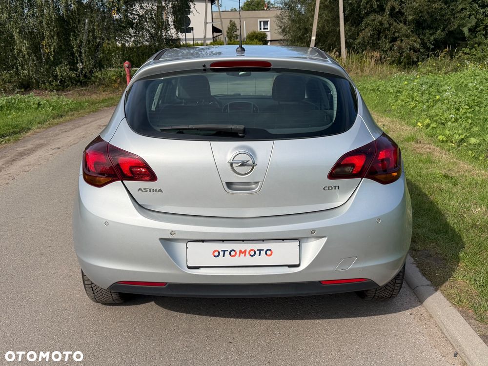 Opel Astra 1.7 CDTI Cosmo - 6