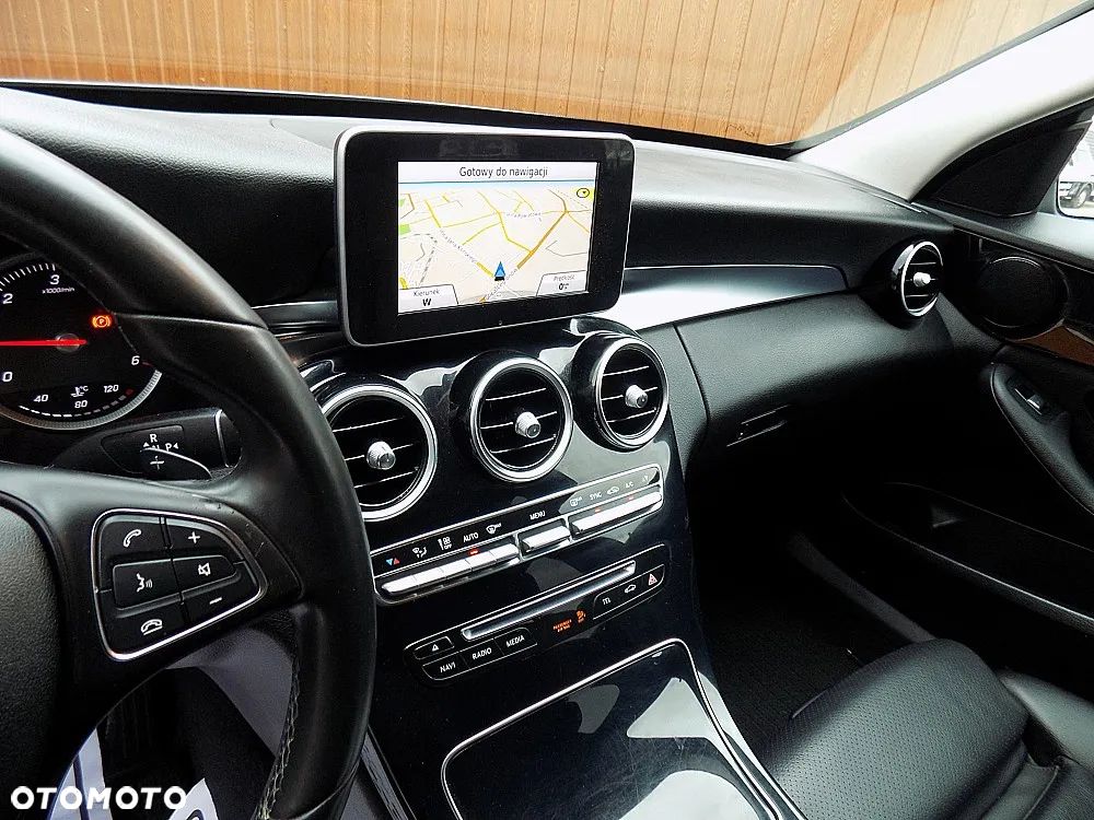 Mercedes-Benz Klasa C 200 (BlueTEC) d T 7G-TRONIC - 13