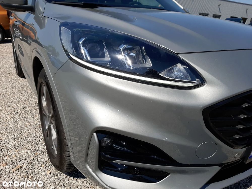 Ford Kuga 1.5 EcoBoost FWD ST-Line - 10