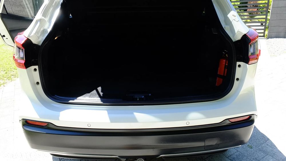 Nissan Qashqai 1.2 DIG-T N-Connecta - 19