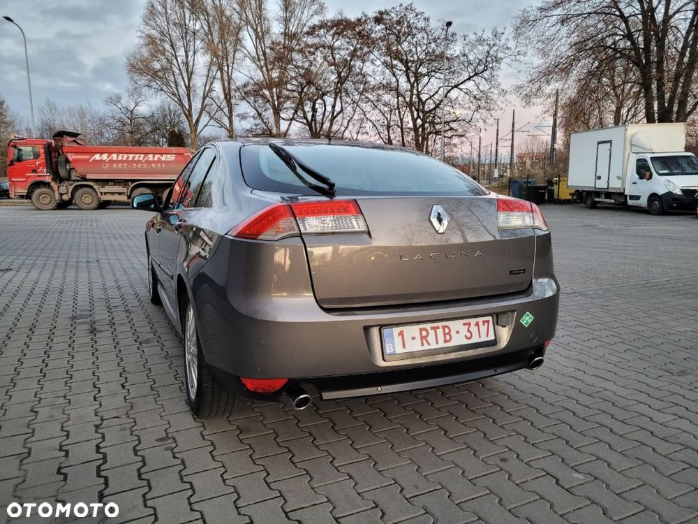 Renault Laguna 2.0 TCe 170 Initiale - 8