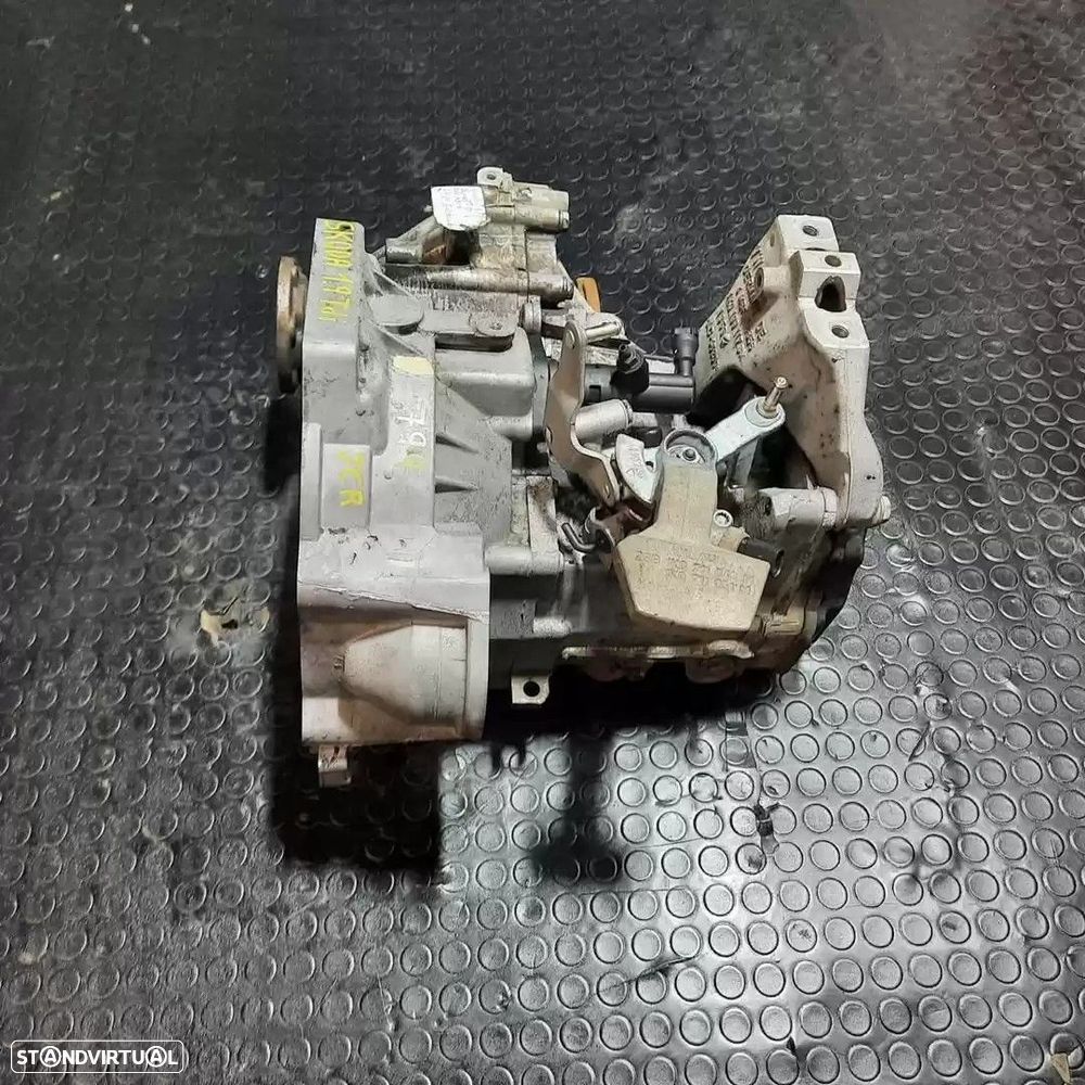 CAIXA VELOCIDADES SKODA OCTAVIA II 2006 -JCR - 4