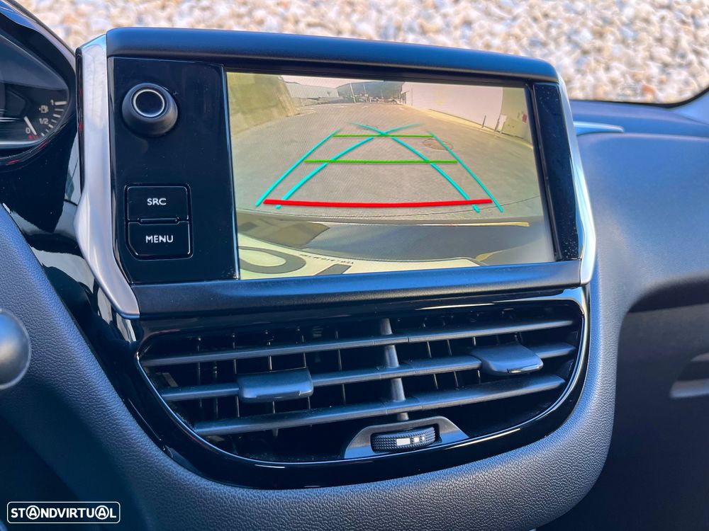 Peugeot 208 1.6 BlueHDi Allure - 11