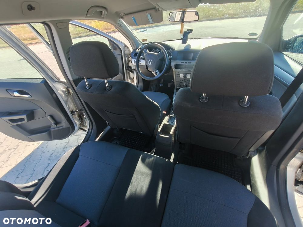 Opel Astra 1.6 Elegance - 11