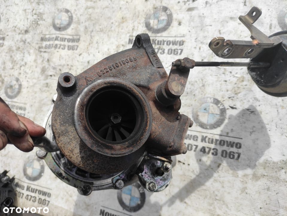 BMW E60 E61 535d Turbosprężarka 7794571 - 3