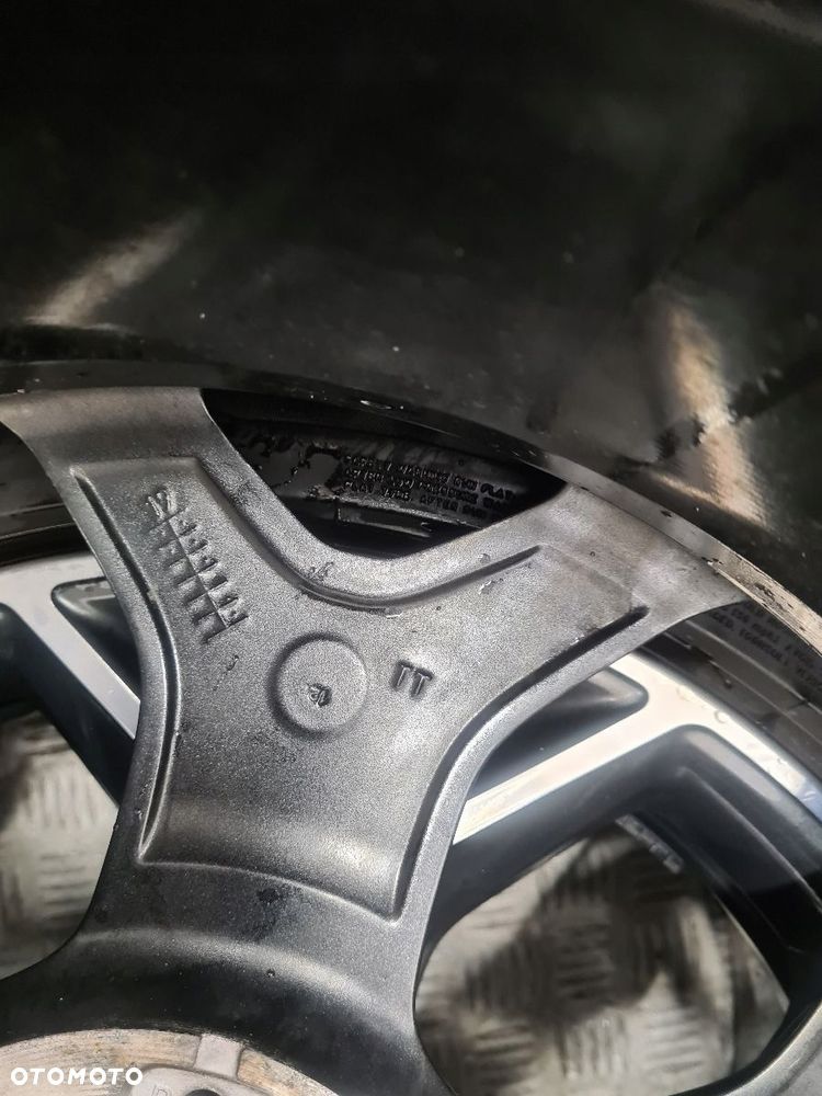 BMW F48 F39 KOŁA FELGI OPONY ZIMOWE 18 CALI 6856070 225/50R18 PIRELLI - 16