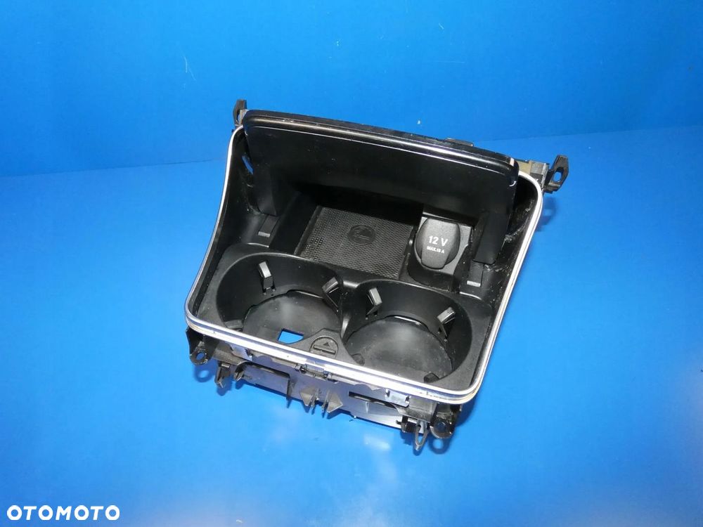 MERCEDES C KLASA W205 SCHOWEK TUNELU PODSTAWA UCHWYT NA KUBKI - 1