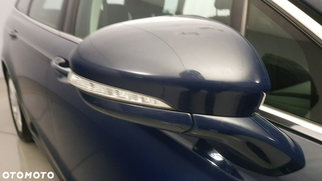 Ford Mondeo - 18