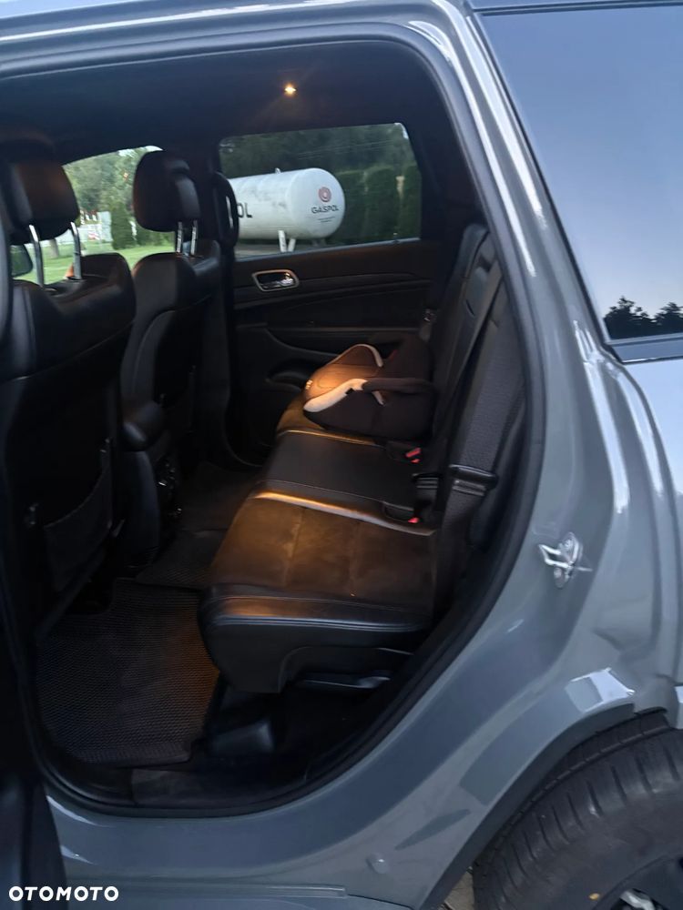 Jeep Grand Cherokee - 7