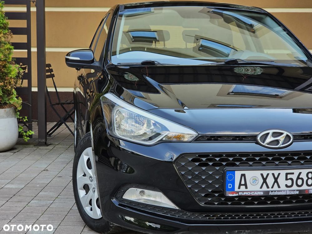 Hyundai i20 1.2 - 13