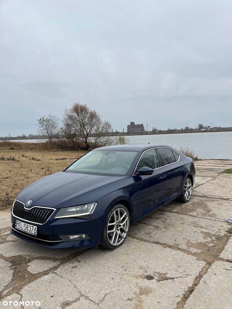 Skoda Superb 1.6 TDI Style Greenline - 2