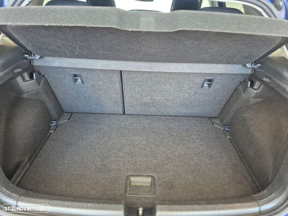 VW Polo 1.0 TSI Urban DSG - 23