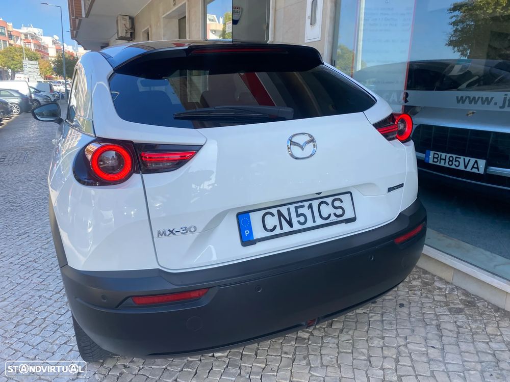 Mazda MX-30 e-SKYACTIV - 9