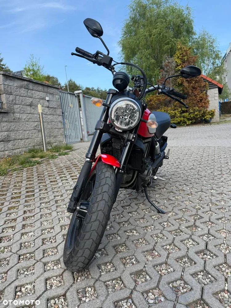 Ducati Scrambler - 13