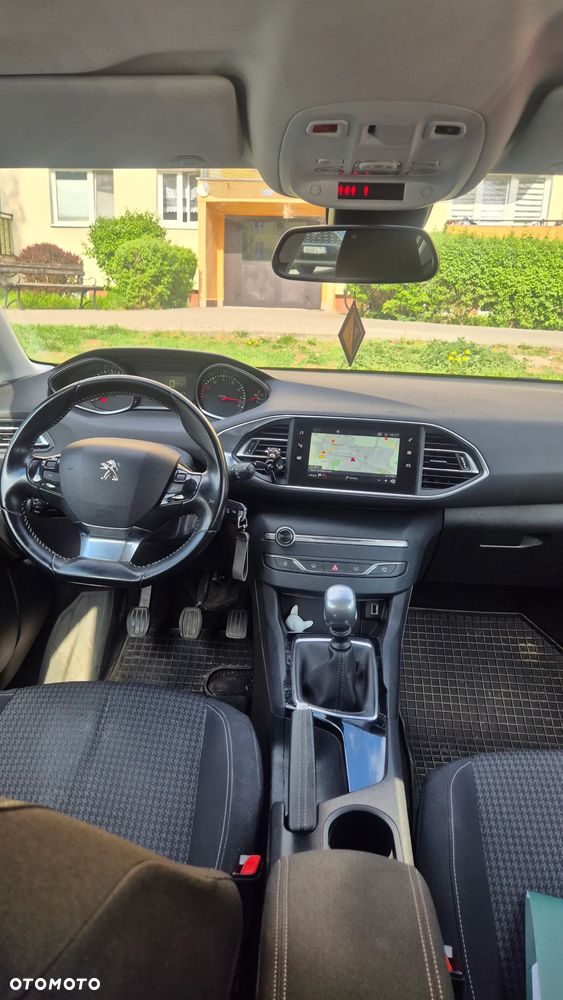 Peugeot 308 1.2 PureTech Active S&S - 3