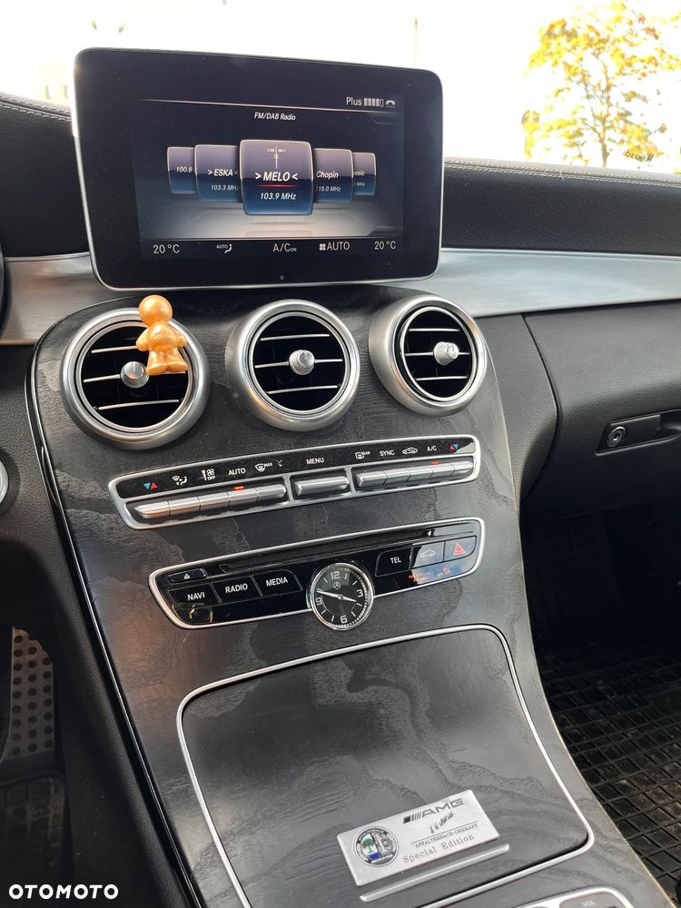 Mercedes-Benz Klasa C 300 7G-TRONIC - 27