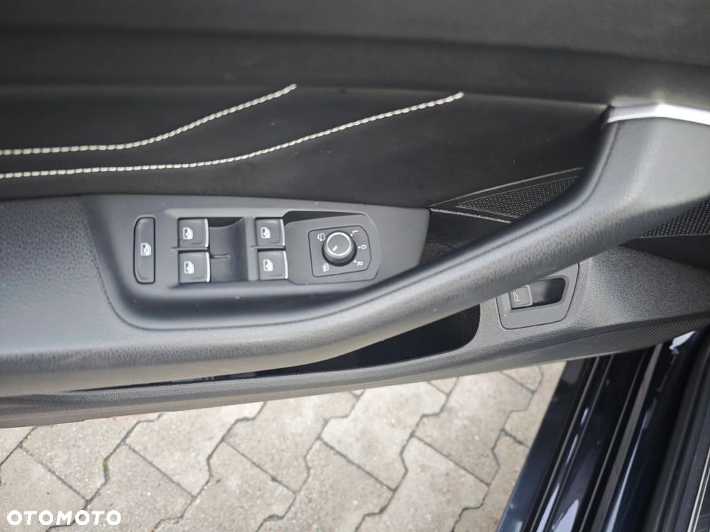 Volkswagen Arteon 2.0 TDI Elegance DSG - 10