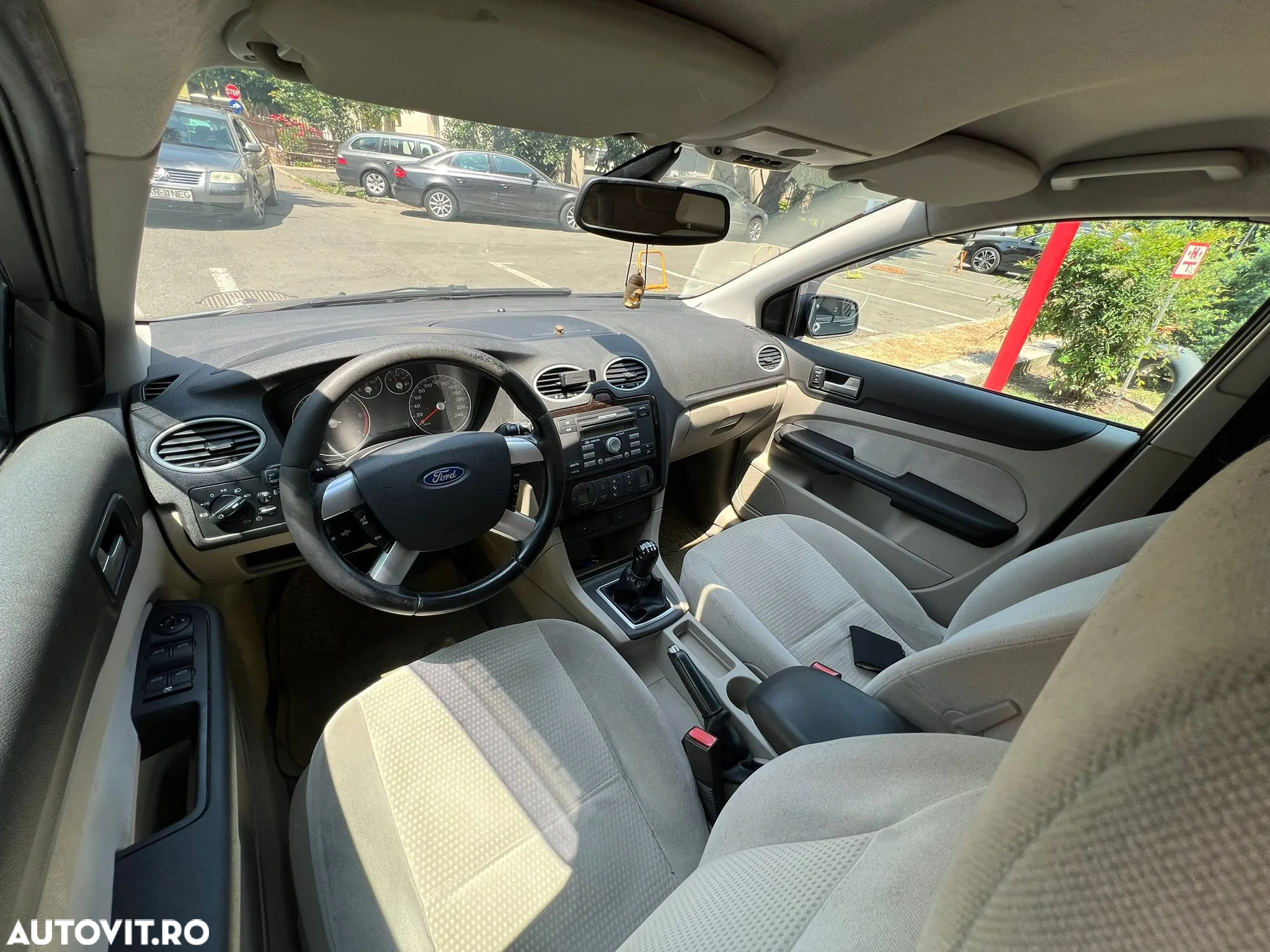 Ford Focus 1.8 TDCi Ghia - 14